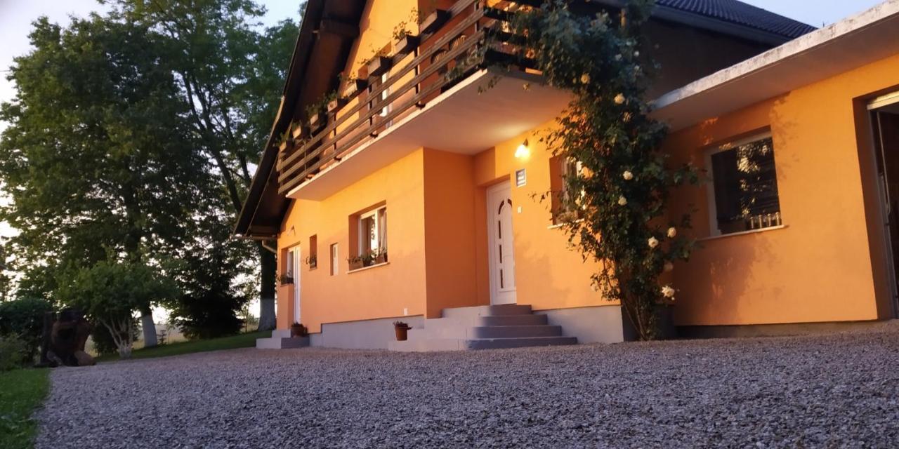 Apartmán House Jelena&Marija Rakovica Exteriér fotografie