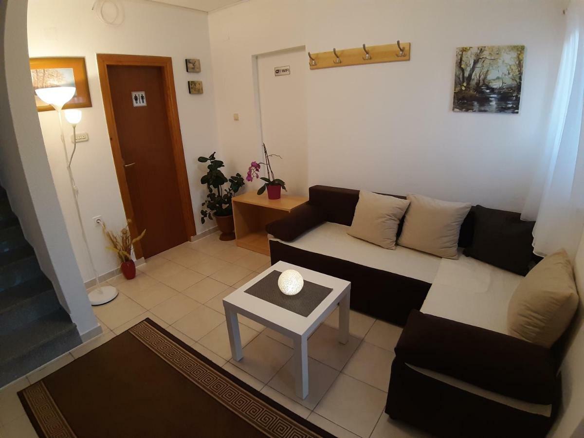 Apartmán House Jelena&Marija Rakovica Exteriér fotografie