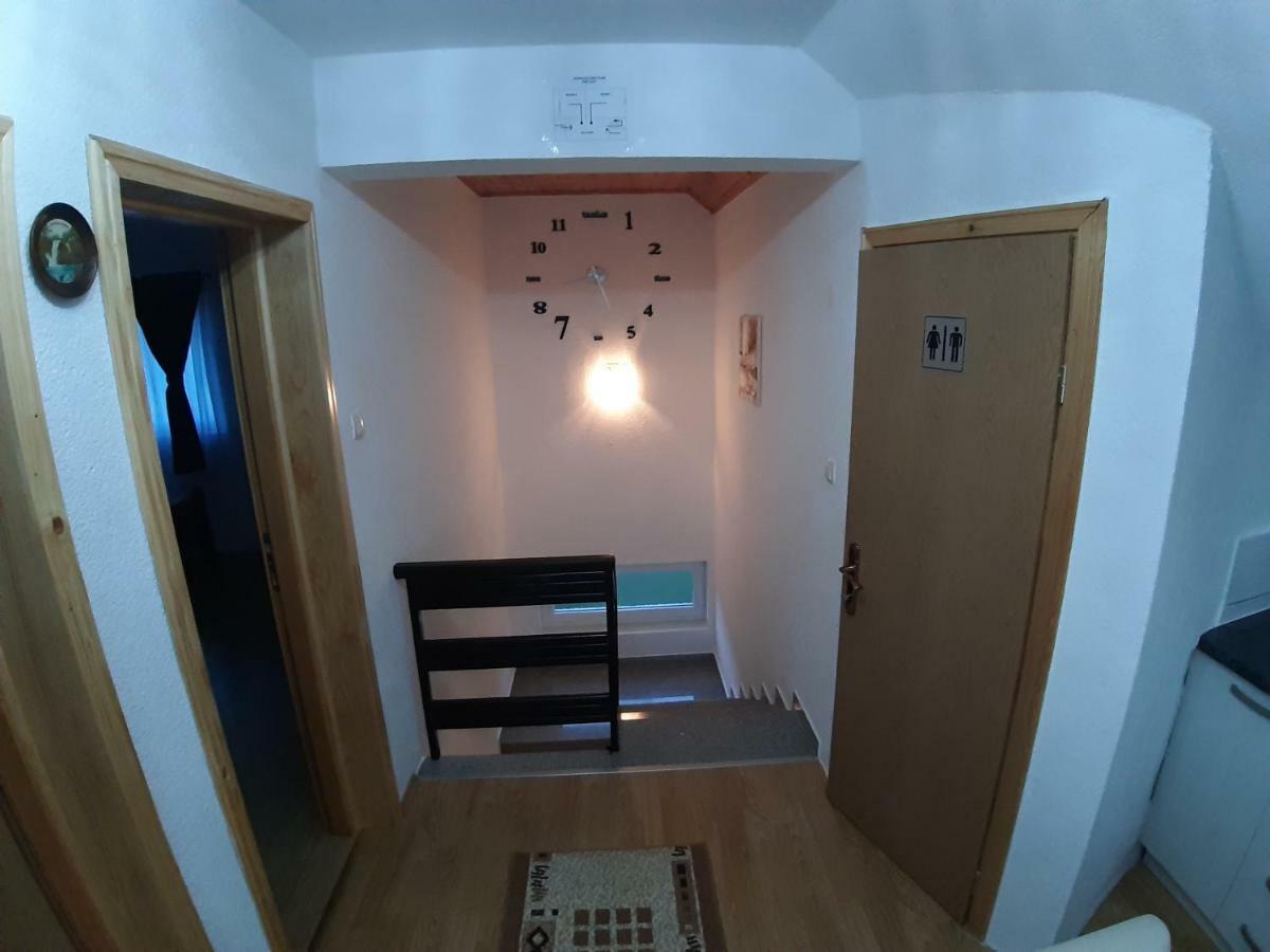Apartmán House Jelena&Marija Rakovica Exteriér fotografie