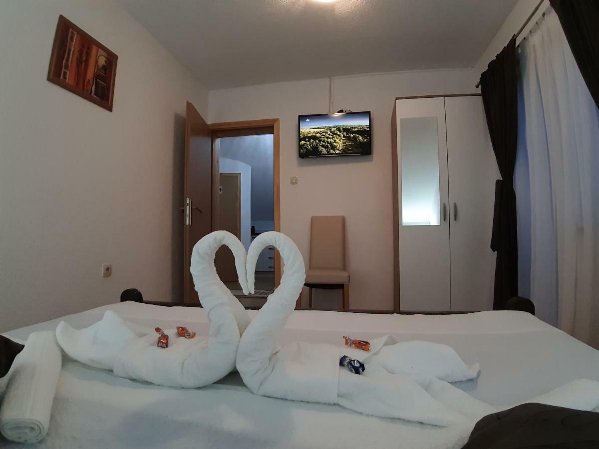 Apartmán House Jelena&Marija Rakovica Exteriér fotografie